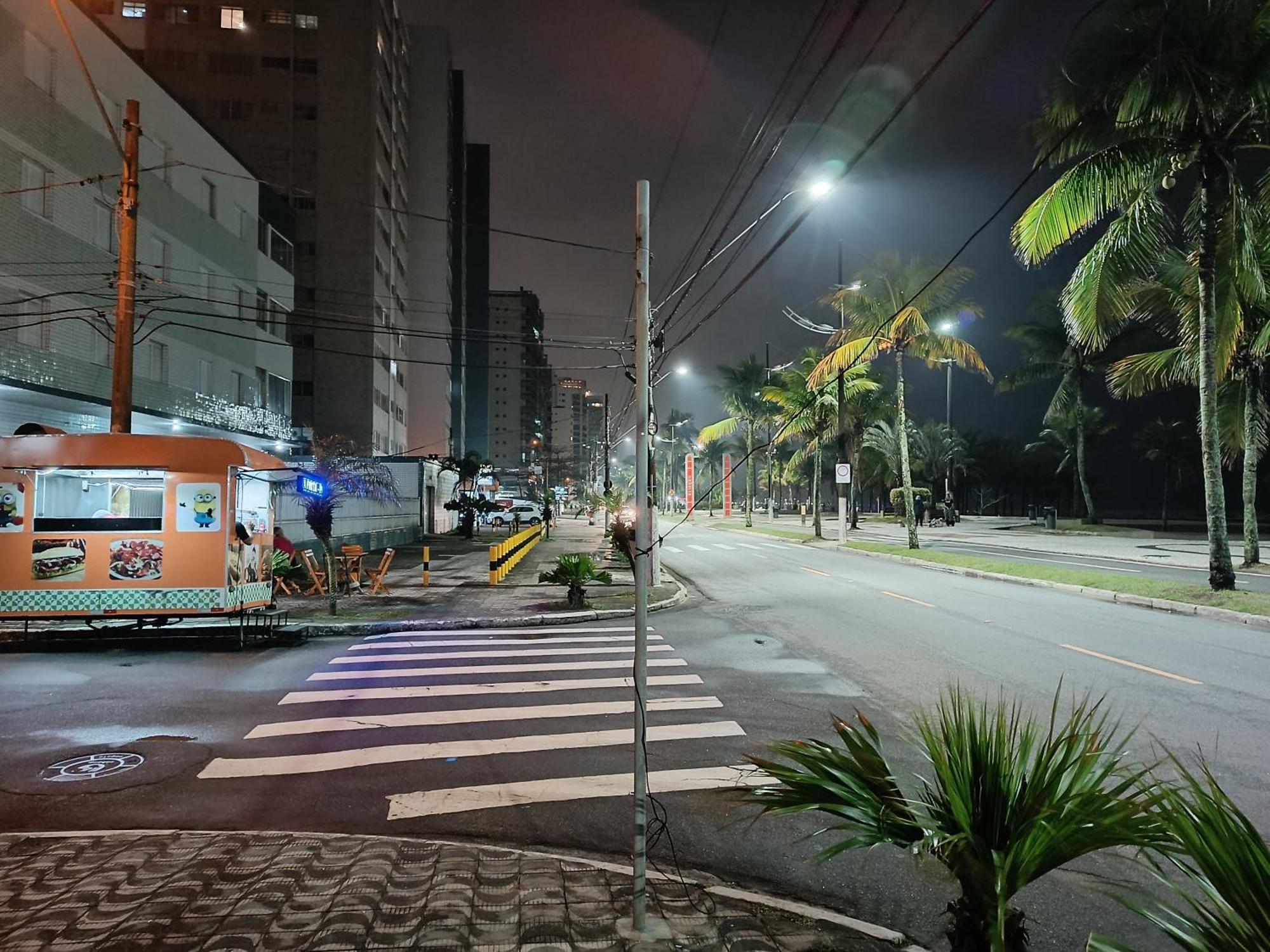 Frente Ao Mar - Com Conforto E Vista Incrivel - Tupi - Grande 公寓